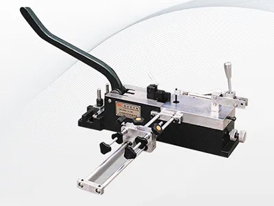 Máquina de serrar J-1500